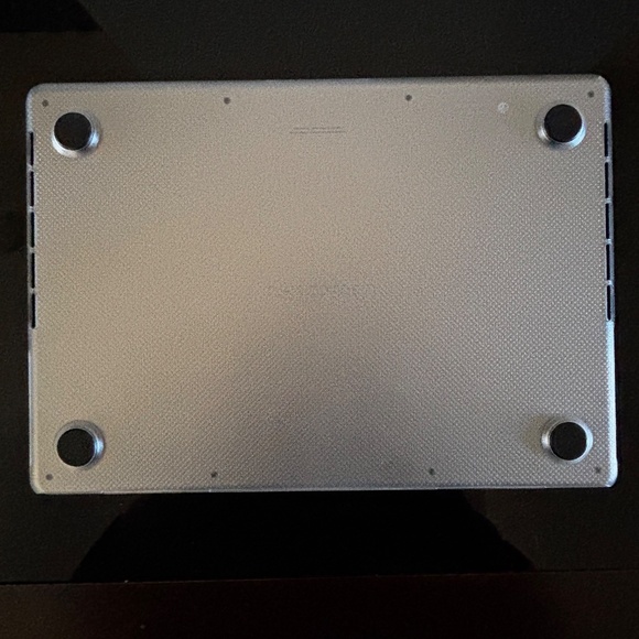 MacBook Pro 14inch - Picture 5 of 9